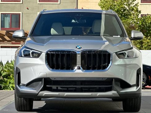 Used 2023 BMW X1 xDrive28i w/ Premium Package AWD/4WD image 8