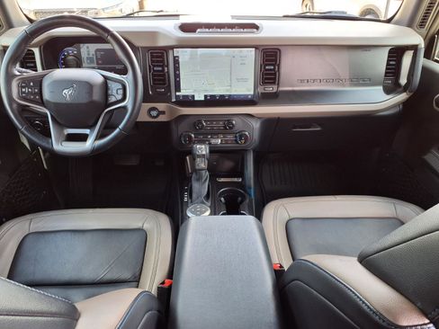 Used 2022 Ford Bronco Wildtrak AWD/4WD image 18