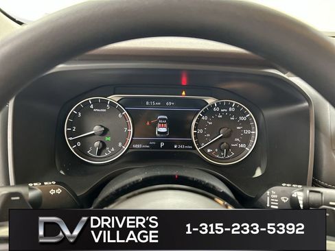 Used 2023 Nissan Rogue SV AWD/4WD image 13