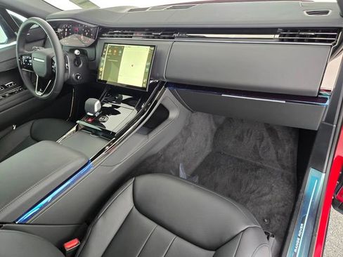 New 2026 Land Rover Range Rover Sport Dynamic SE AWD/4WD image 18