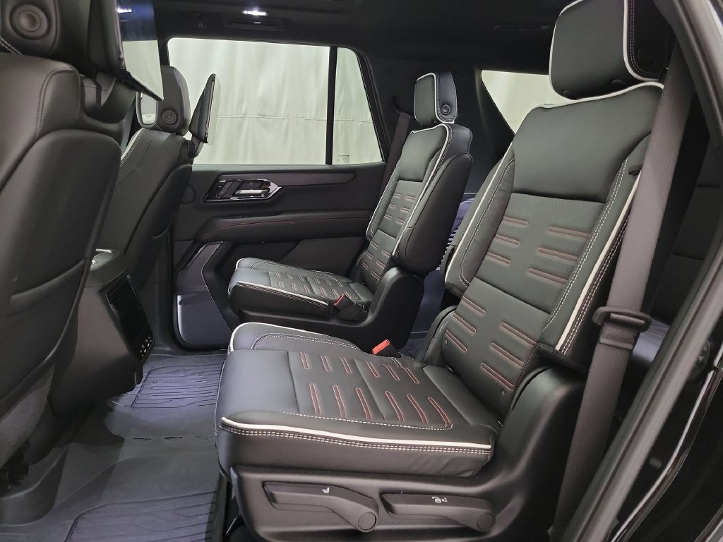 Used 2026 GMC Yukon AT4 Ultimate w/ LPO, Floor Liner Package AWD/4WD image 12