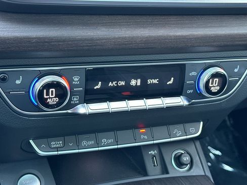 Used 2025 Audi Q5 2.0T Premium image 17