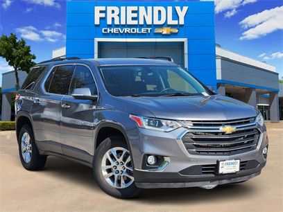 Used 2021 Chevrolet Traverse LT