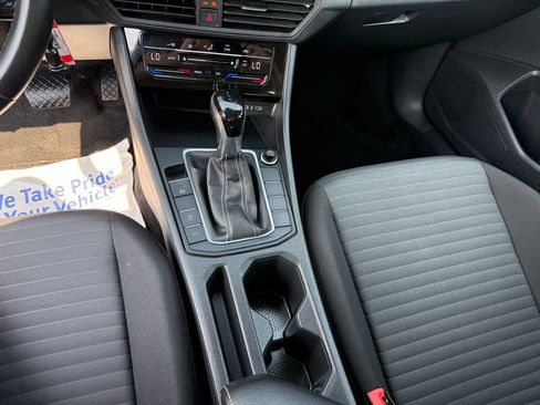 Used 2025 Volkswagen Jetta S FWD image 13