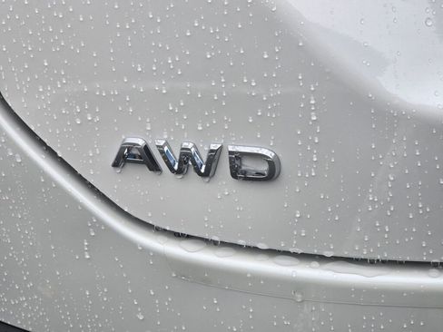 New 2025 Honda Pilot EX-L image 11