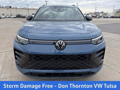 New 2026 Volkswagen Tiguan SE R-Line AWD/4WD image 9