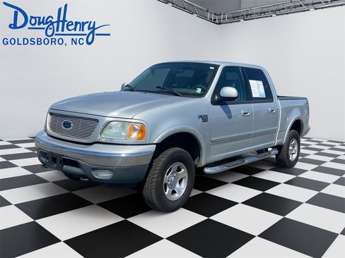 Used 2003 Ford F150 XLT image 1