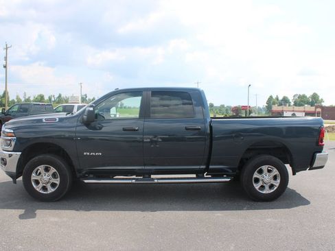 Used 2025 RAM 2500 Big Horn AWD/4WD image 6