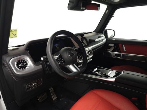 Used 2025 Mercedes-Benz G 550 w/ Manufactur Interior Package image 9