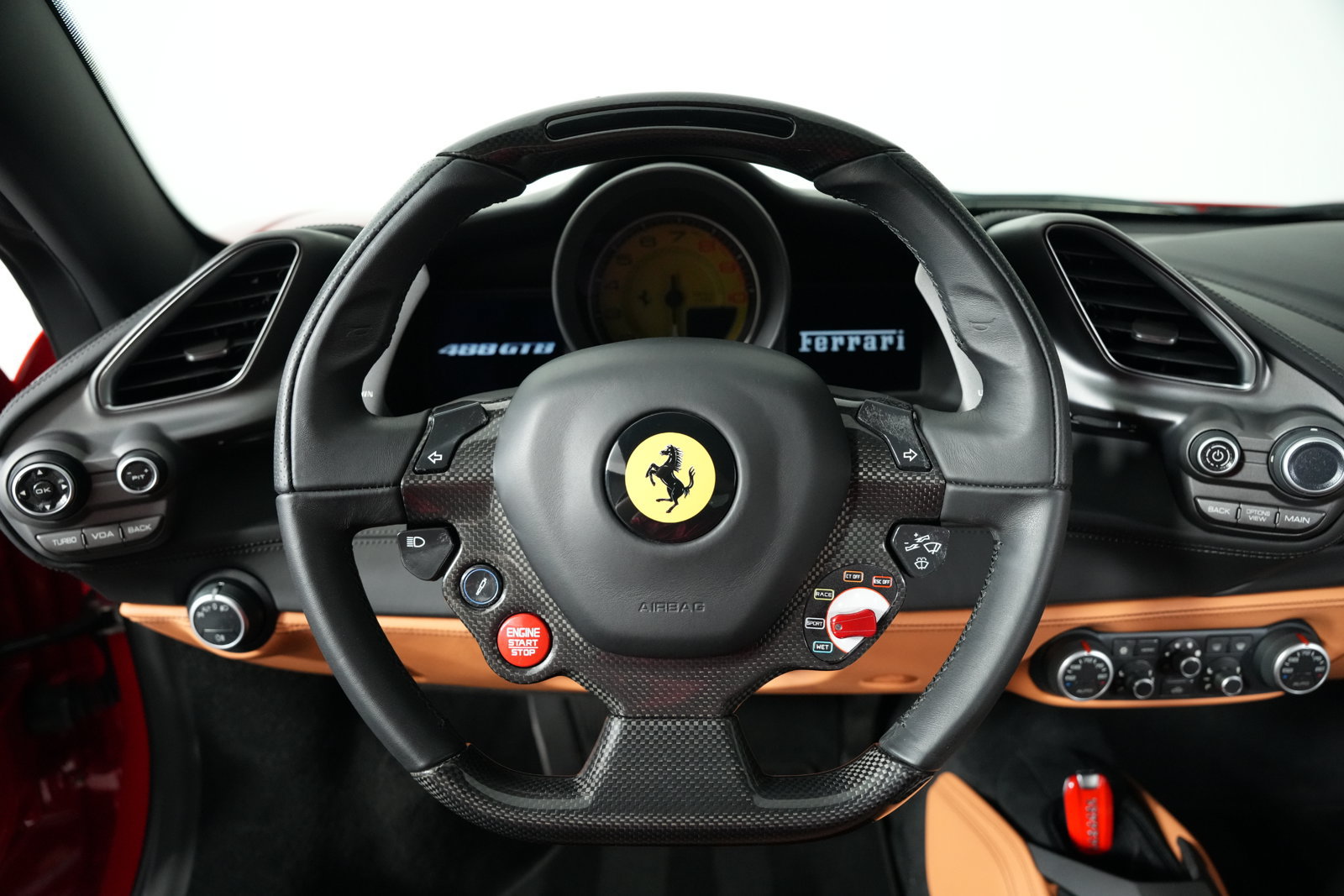 Used 2016 Ferrari 488 GTB RWD image 24