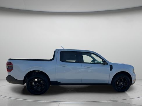 New 2026 Ford Maverick Lariat w/ Black Appearance Package image 35