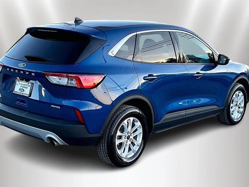 Used 2022 Ford Escape SE w/ Convenience Package image 2