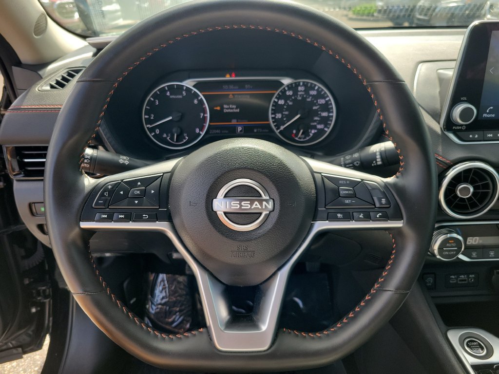 Certified 2025 Nissan Sentra SR FWD image 18