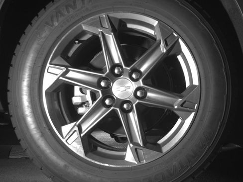 Used 2025 Chevrolet Blazer LT FWD image 15