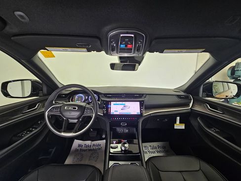 New 2026 Jeep Grand Cherokee L Limited AWD/4WD image 15
