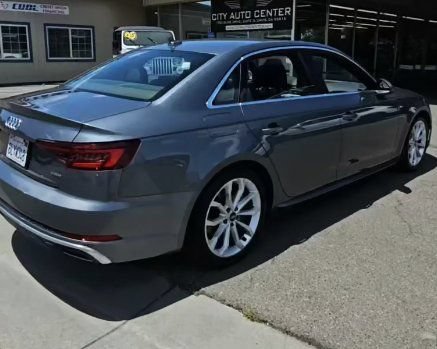 Used 2019 Audi A4 2.0T Premium w/ Convenience Package AWD/4WD image 25