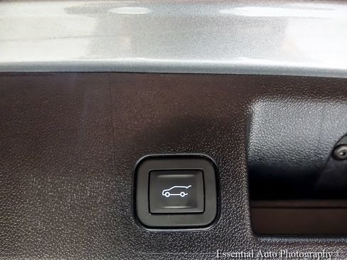 Used 2026 Chevrolet Equinox EV RS w/ LPO, All-Weather Mat Package FWD image 29
