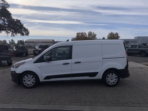 Used 2020 Ford Transit Connect XL image 7