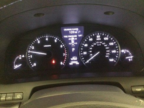 Used 2016 Lexus LS 460 AWD w/ Comfort Package image 18