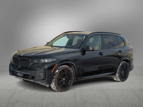 Certified 2024 BMW X5 xDrive40i w/ M Sport Package image 4