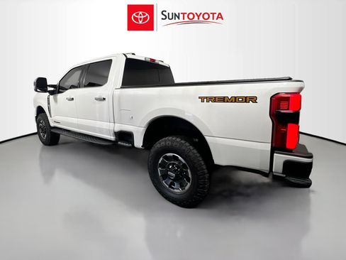 Used 2024 Ford F250 Platinum w/ Tremor Off-Road Package AWD/4WD image 6