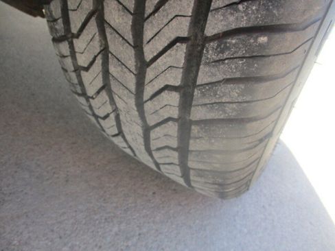 Used 2006 Chevrolet Cobalt LT w/ Preferred Equipment Group image 11