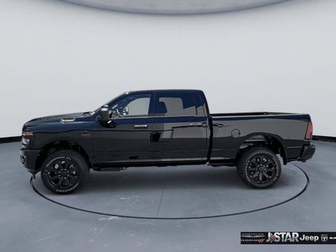 New 2026 RAM 2500 Big Horn AWD/4WD image 8