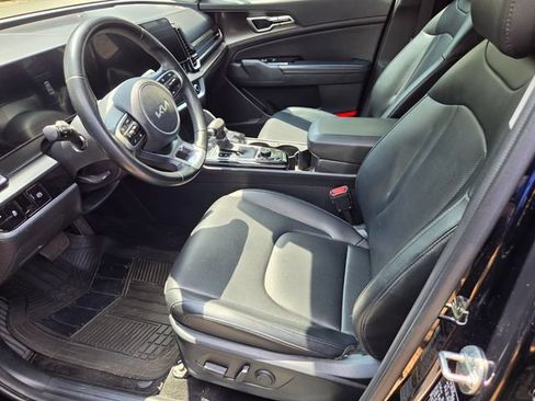 Used 2024 Kia Sportage EX FWD image 10