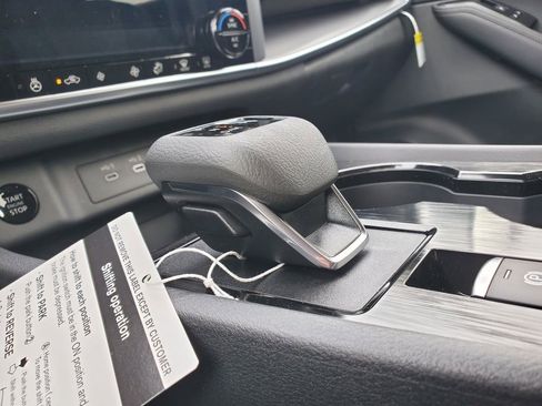 New 2026 Nissan Rogue SV image 31