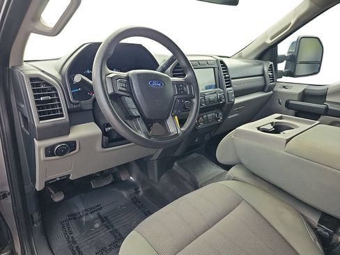 Used 2021 Ford F250 XL w/ STX Appearance Package AWD/4WD image 16