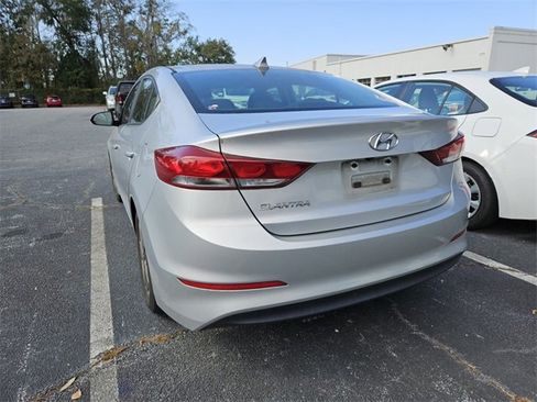 Used 2018 Hyundai Elantra Value Edition image 9