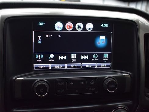 Certified 2018 Chevrolet Silverado 1500 LT w/ All Star Edition image 29