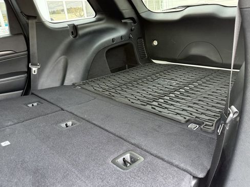 Used 2018 Jeep Grand Cherokee Laredo image 27