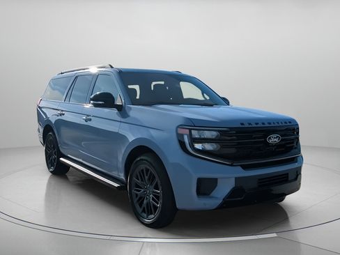 New 2026 Ford Expedition Max Platinum w/ Stealth Appearance Package AWD/4WD image 2
