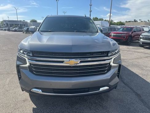 Used 2022 Chevrolet Tahoe LT w/ Luxury Package AWD/4WD image 8