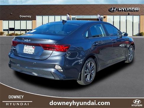 Used 2024 Kia Forte LXS image 5