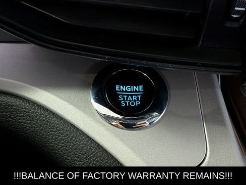 Used 2023 Ford Explorer XLT image 26