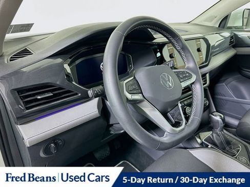Used 2023 Volkswagen Taos SEL AWD/4WD image 10