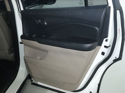 Used 2019 Honda Pilot EX-L image 31