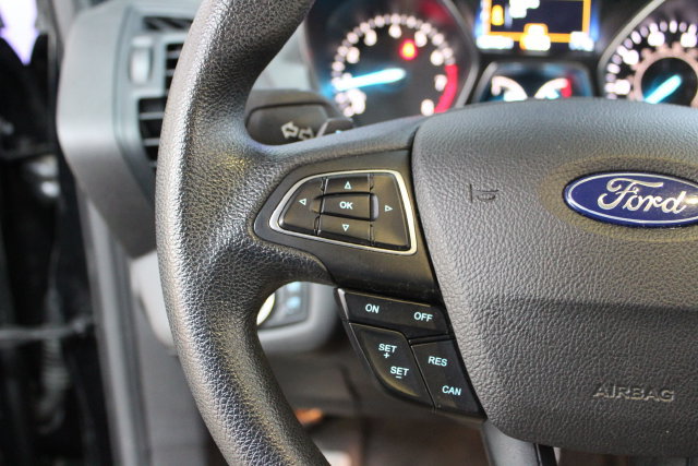 Used 2017 Ford Escape SE AWD/4WD image 16