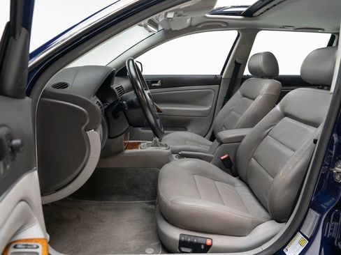 Used 2004 Volkswagen Passat W8 AWD/4WD image 18