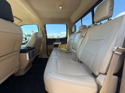 Used 2017 Ford F350 Lariat w/ Lariat Value Package AWD/4WD image 26
