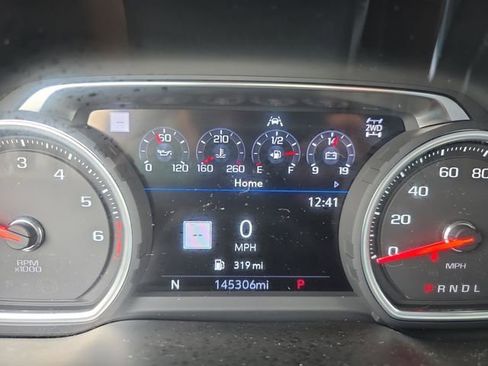 Used 2020 Chevrolet Silverado 1500 High Country w/ Technology Package image 21