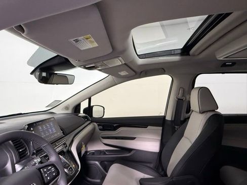New 2026 Honda Odyssey Elite image 33