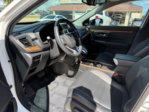 Used 2020 Honda CR-V Touring image 13