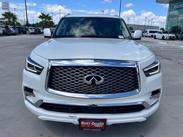 Used 2022 INFINITI QX80 Luxe w/ Cargo Package RWD image 2