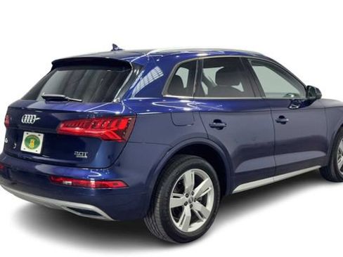 Used 2018 Audi Q5 2.0T Premium AWD/4WD image 2