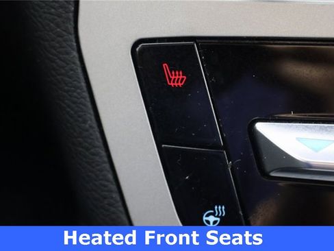 Used 2023 Ford Explorer XLT w/ Equipment Group 202A image 15