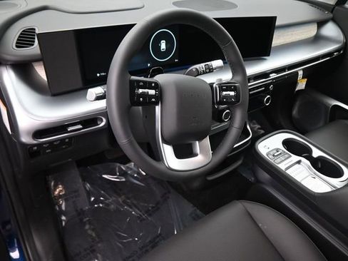 New 2026 Hyundai Ioniq 9 Limited AWD/4WD image 16