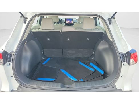 Certified 2025 Toyota Corolla Cross L FWD image 12